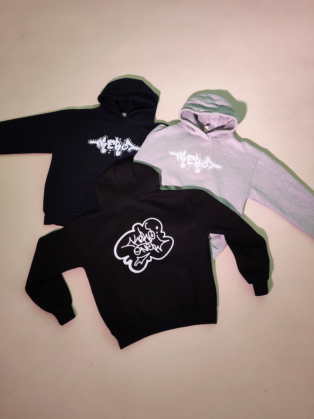 BLACK HOODIE — KERO